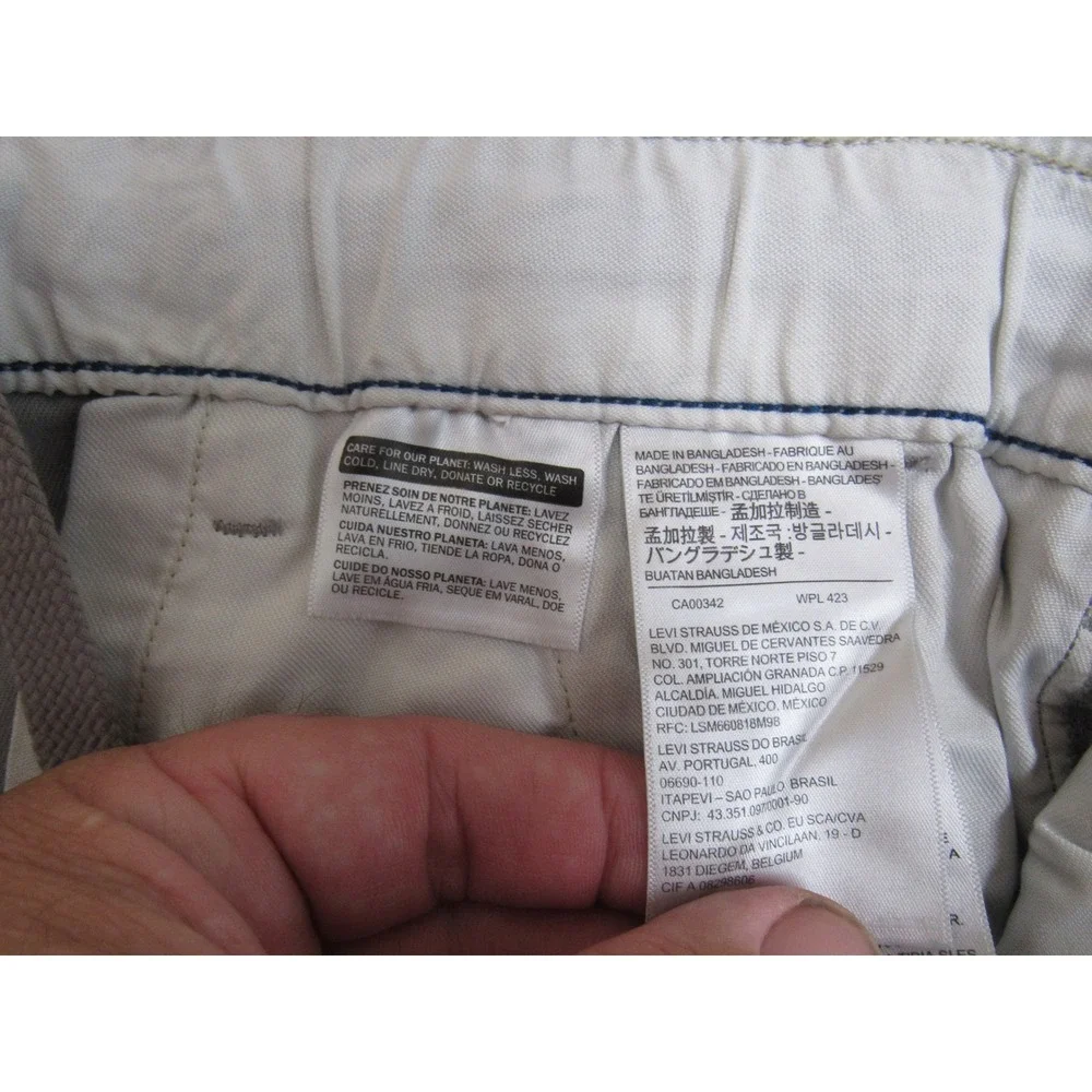 Levis XX Chino EZ Shorts Mens XL Grey Stretch Elastic Waist Casual 7 inch Inseam